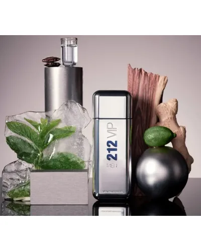 212 VIP Men Carolina Herrera Eau de Toilette - Perfume Masculino 50ml